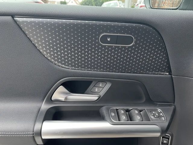 Mercedes-Benz B 200 Progressive