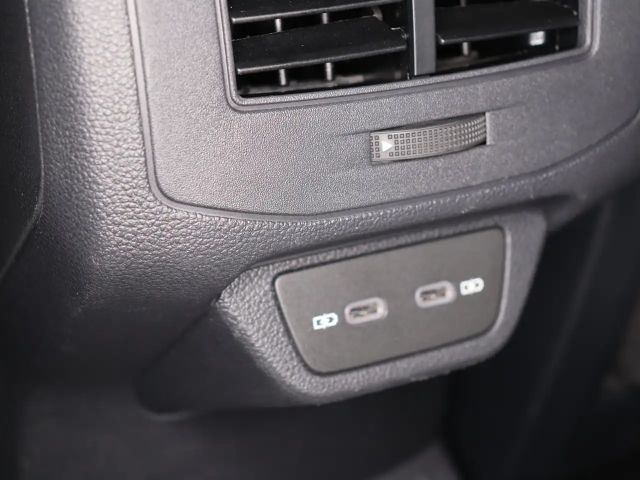 Volkswagen T-Roc DSG R-Line