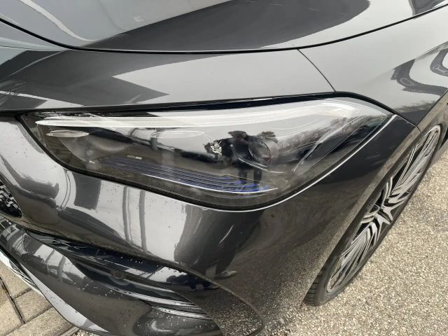 Mercedes-Benz CLE 300 4MATIC AMG Line Coupé