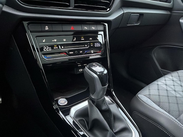 Volkswagen T-Roc 1.5 TSI DSG Plus R-Line