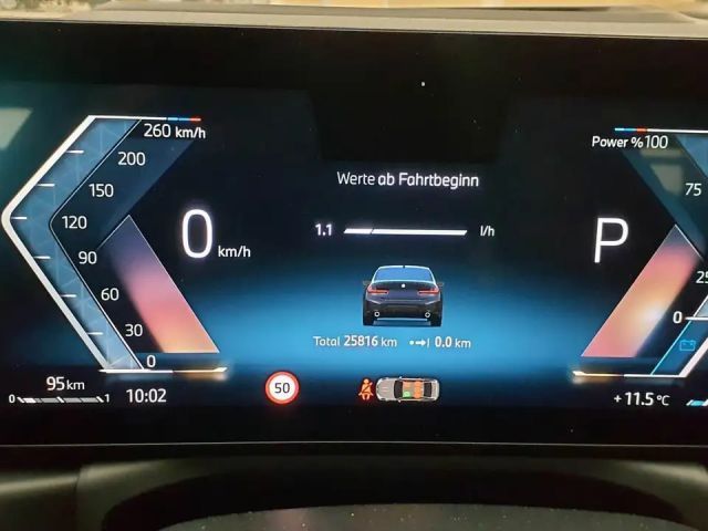 BMW 320 320i M-Sport Sedan