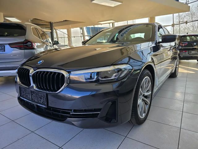 BMW 520 520d Sedan xDrive