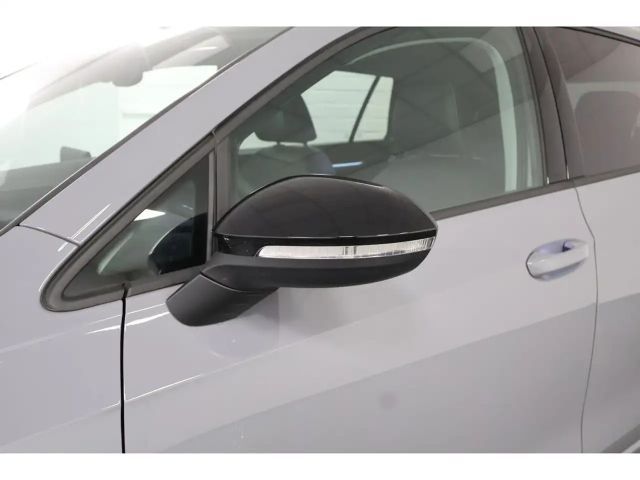 Volkswagen Golf 2.0 TDI DSG Golf VIII Variant