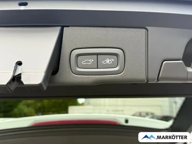 Volvo XC60 AWD Plus T8