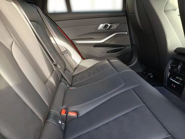 BMW M3 Competition Touring xDrive