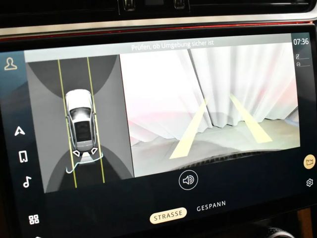 Jaguar F-Pace AWD P250 R-Dynamic