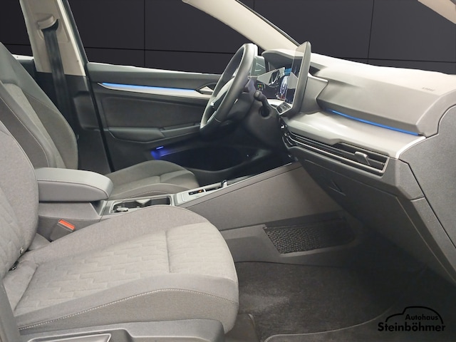 Volkswagen Golf 1.5 eTSI DSG Life Variant