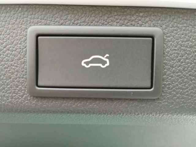 Skoda Superb 2.0 TDI Combi Style Style