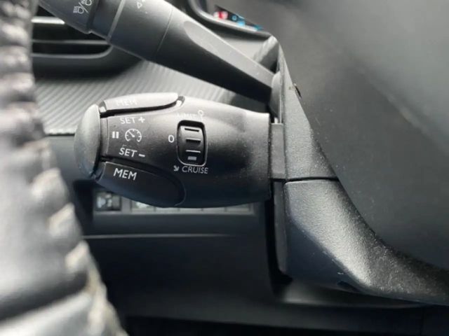 Peugeot 208 Active Pack