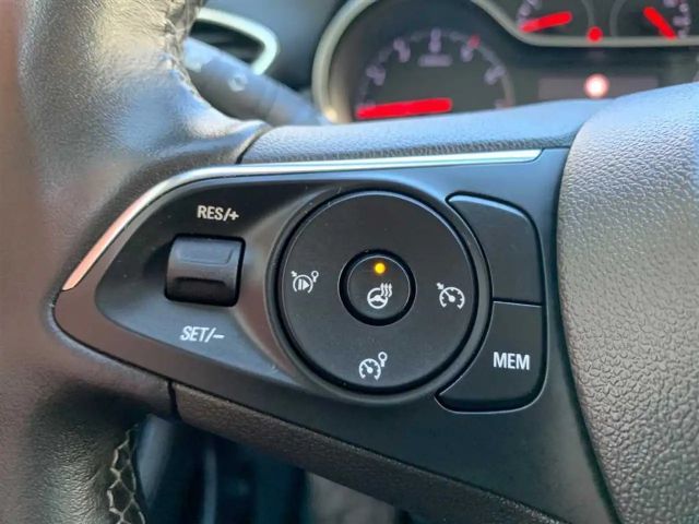 Opel Crossland X Elegance