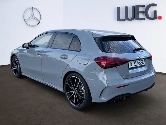 Mercedes-Benz A 200 AMG Line