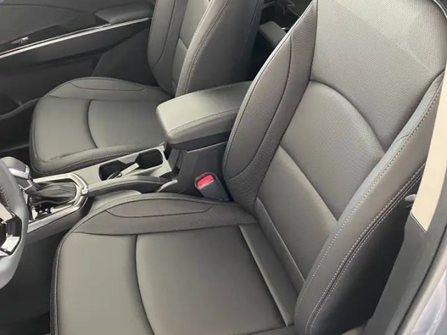 SsangYong Tivoli 2WD Sapphire