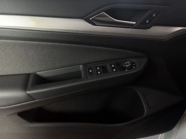 Volkswagen Golf DSG Life Plus