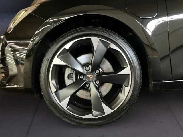 Cupra Leon 1.4 e-Hybrid ST