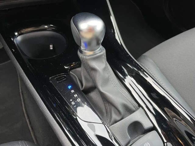 Toyota C-HR Hybride Team D