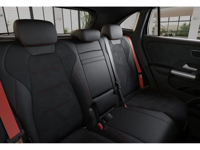 Mercedes-Benz GLA 35 AMG 4MATIC AMG Line