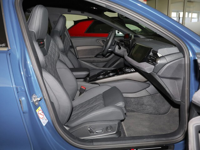 Audi S5 Avant S-Tronic