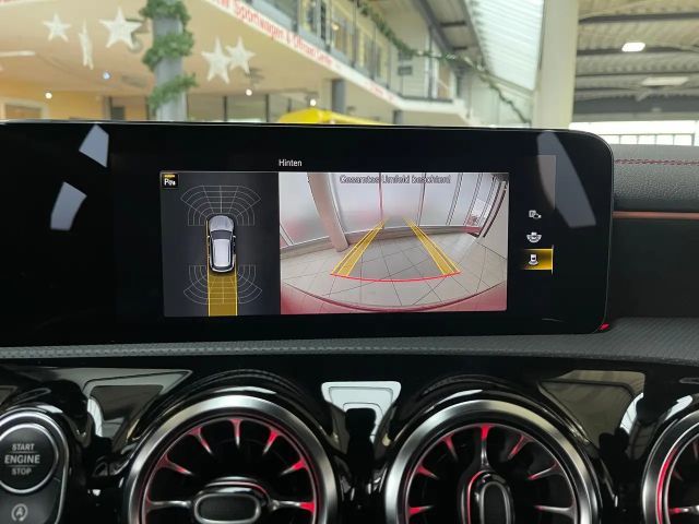 Mercedes-Benz CLA 200 AMG Line