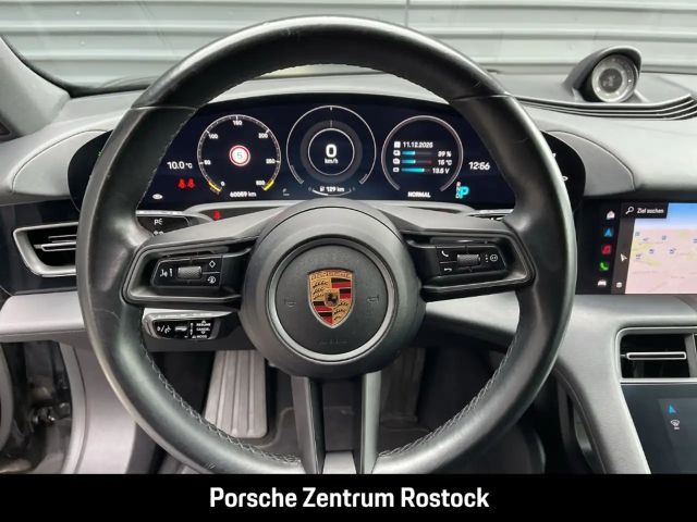 Porsche Taycan 4 Cross Turismo