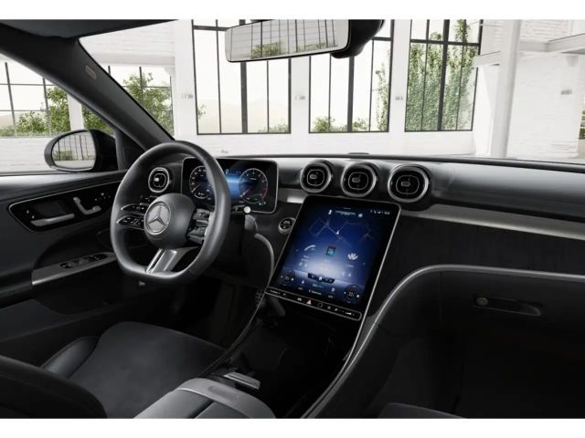 Mercedes-Benz C 200 AMG Line Sedan