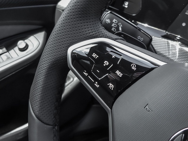 Volkswagen Golf R-Line Variant