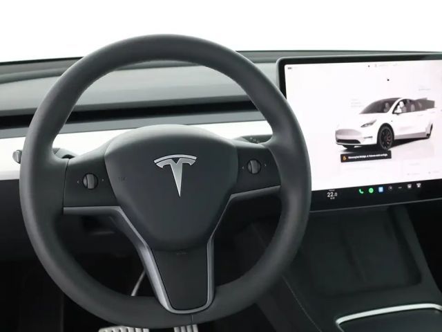 Tesla Model Y AWD Dual Motor Performance