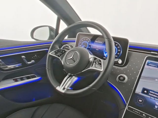 Mercedes-Benz EQE 300 Business Line Sedan