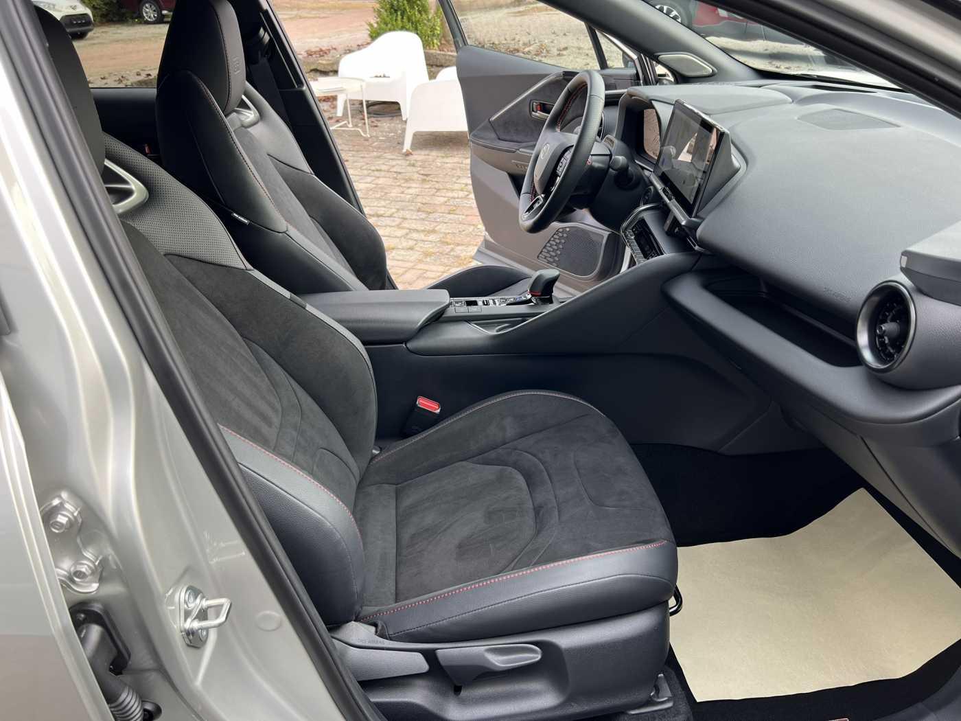 Toyota C-HR GR Vierwielaandrijving