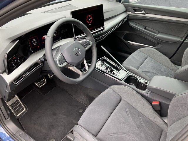 Volkswagen Golf 1.5 eTSI DSG Golf VIII