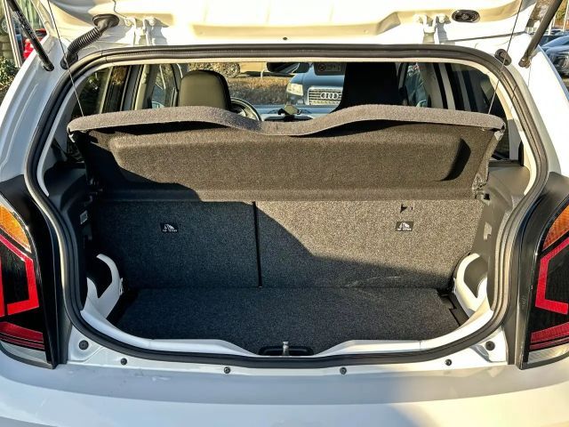 Volkswagen e-up! Plus Style