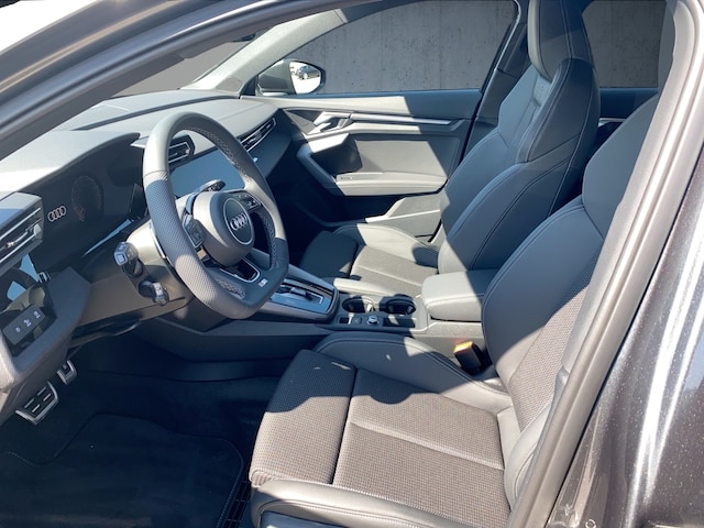 Audi A3 35 TFSI S-Line S-Tronic Sportback