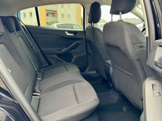 Ford Focus EcoBoost Titanium