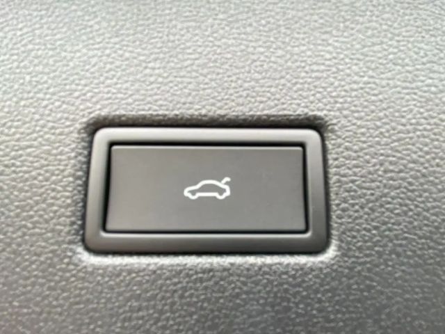 Volkswagen T-Roc 1.5 TSI R-Line Style