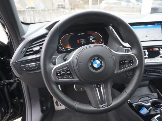 BMW 135 Sedan xDrive