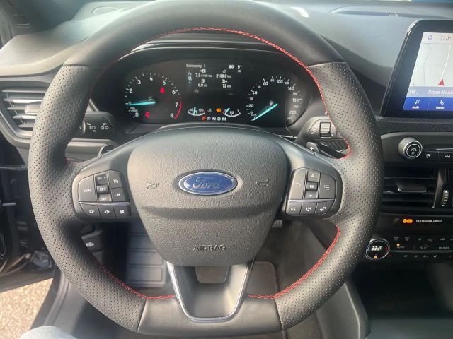 Ford Focus ST Line Wagon