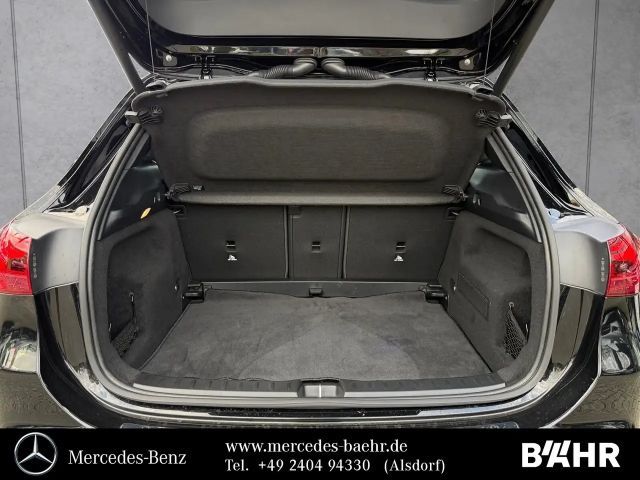 Mercedes-Benz GLA 180 Progressive