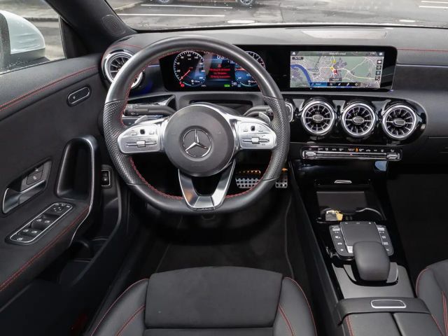 Mercedes-Benz CLA 250 CLA 250 e Sedan