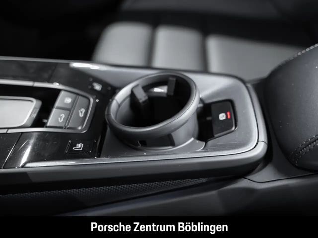 Porsche 992 Carrera Coupé