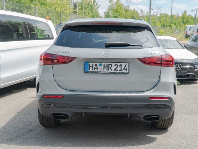 Mercedes-Benz GLA 250 4MATIC