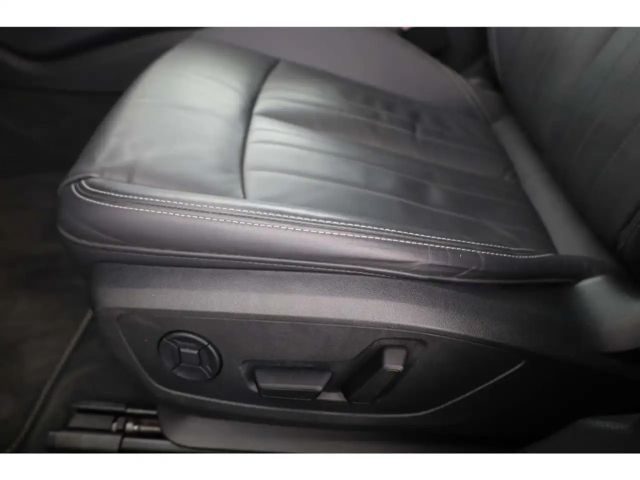 Audi A6 45 TFSI Avant Quattro