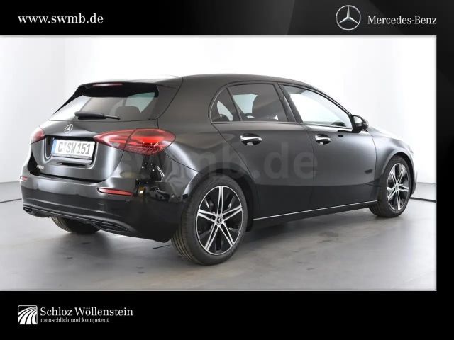 Mercedes-Benz A 180 Progressive