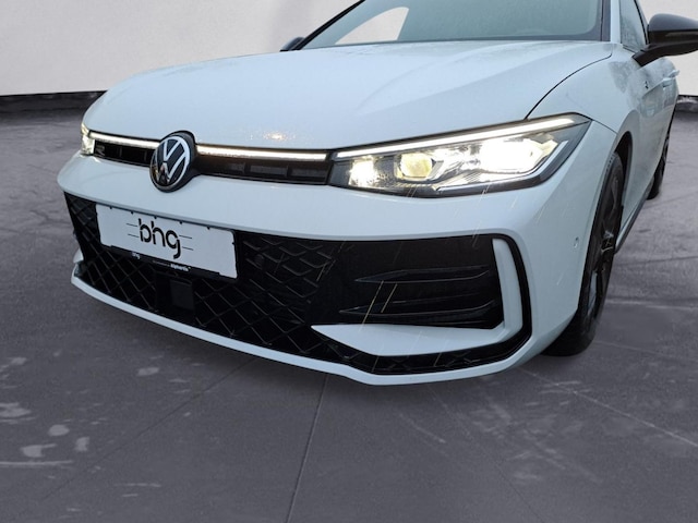 Volkswagen Passat DSG R-Line