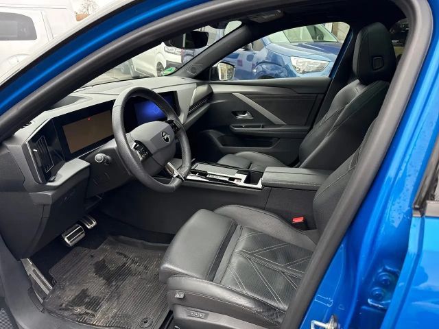 Opel Astra Sports Tourer Ultimate