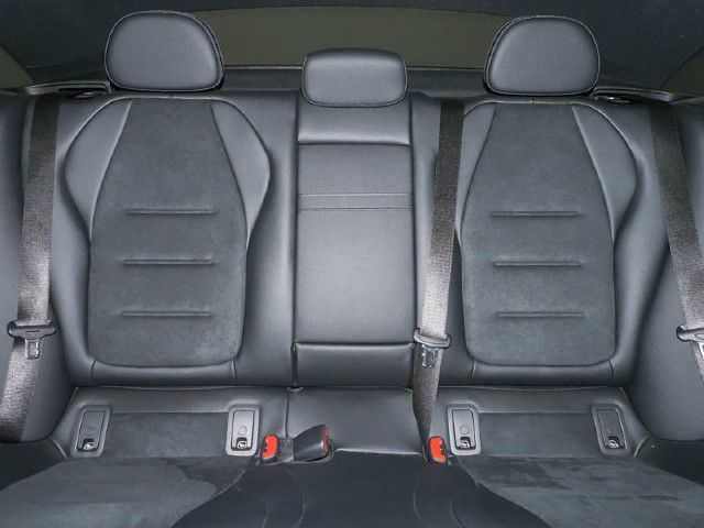 Mercedes-Benz EQE 300 Sedan