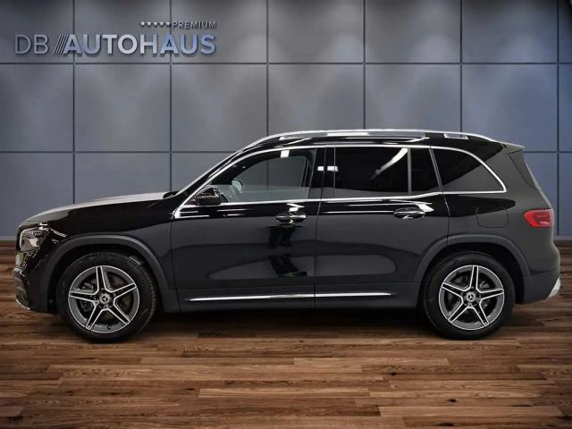 Mercedes-Benz GLB 220 4MATIC AMG Line