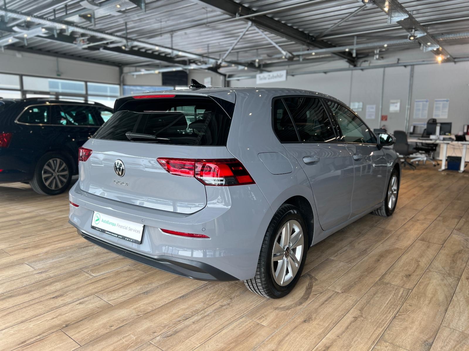 Volkswagen Golf 1.5 TSI Golf VIII Life