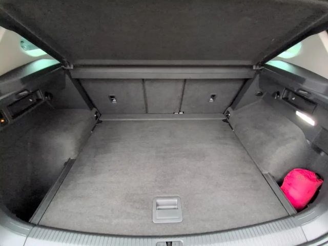 Volkswagen Tiguan 2.0 TSI DSG