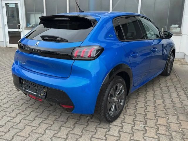 Peugeot 208 Allure Pack