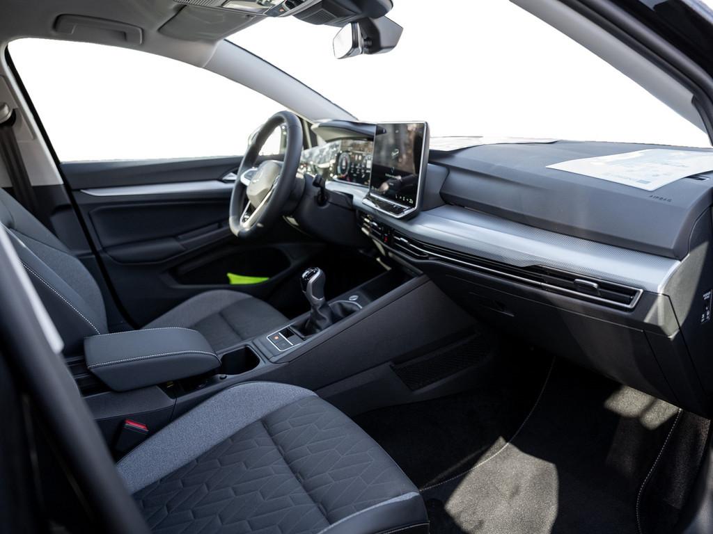 Volkswagen Golf 1.5 TSI Golf VIII