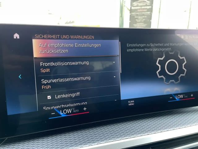 BMW 318 318d M-Sport Sedan